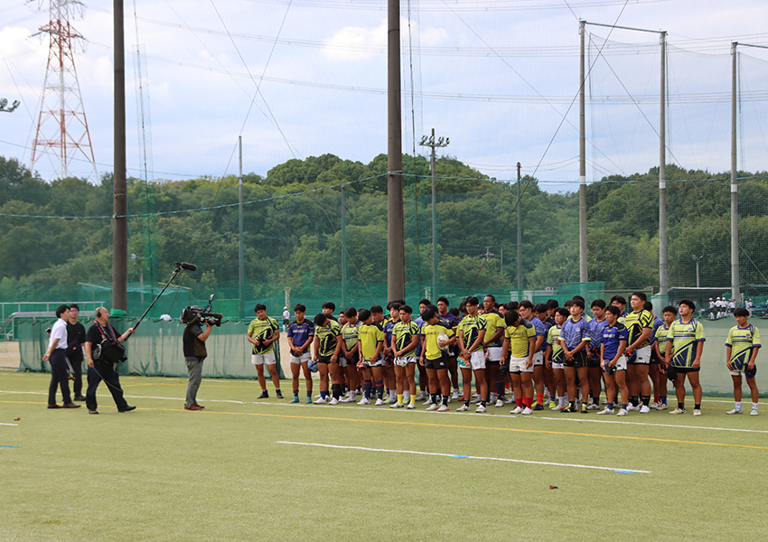 練習前の黙とう